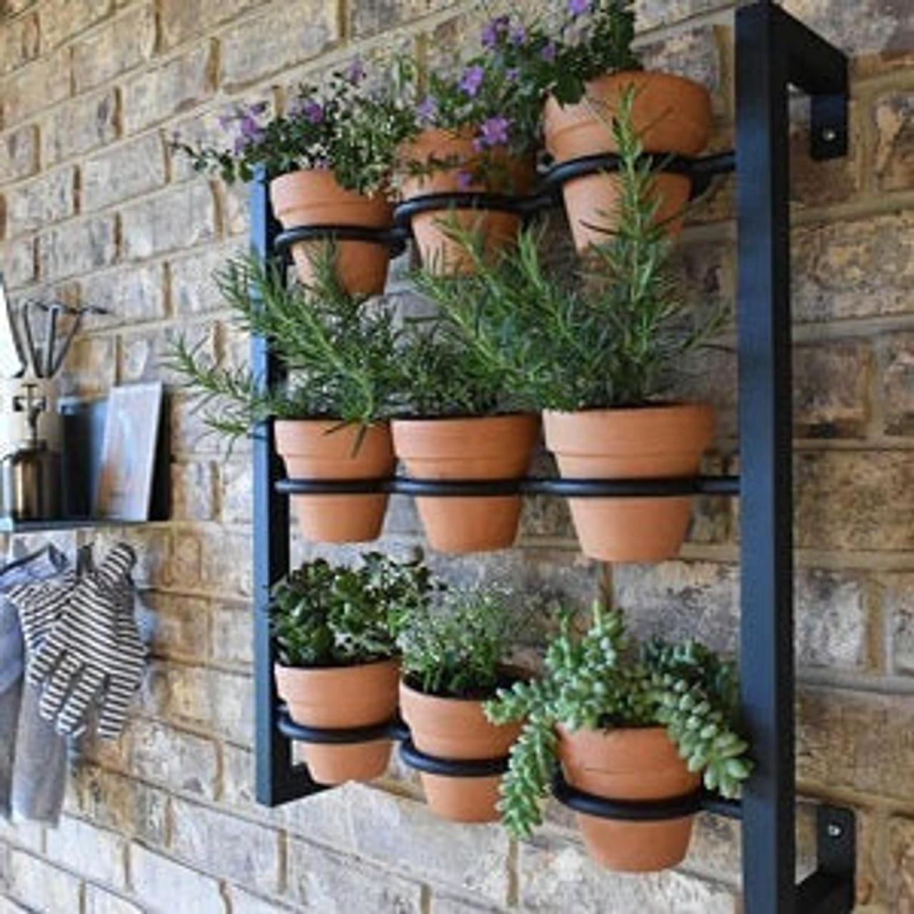 How to Create a DIY Hanging Herb Garden