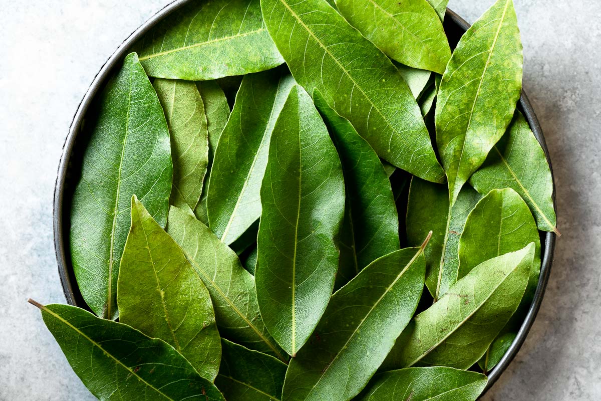 How to Get Amazing Results with Bay Leaf Substitutes