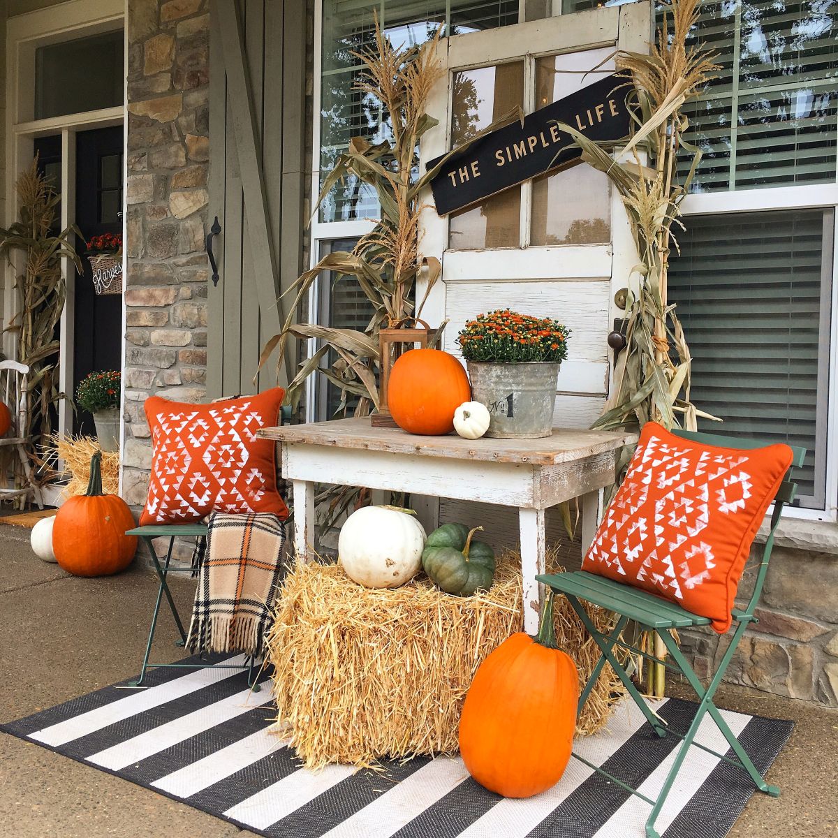 DIY Fall Decoration: How to Craft a Gorgeous Autumn Leaf Garland